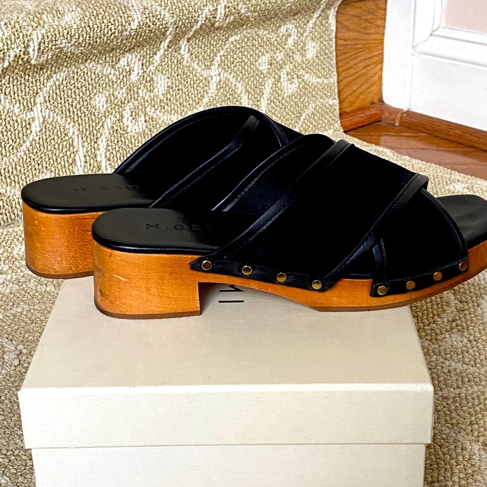 Black M. Gemi Mariella Sandal in size US7.5/EU38